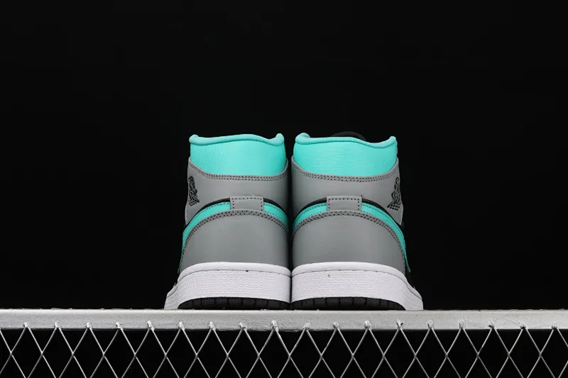 All categories Air Jordan Jordan series basketball shoes Air Jordan 1 Mid Air Jordan 1 Mid AJ1 Joe 1 Zhongbang basketball shoes 554724-063